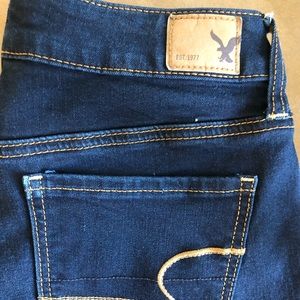 American eagle low rise jeans